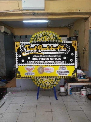 Papan Bunga di Binus Anggrek